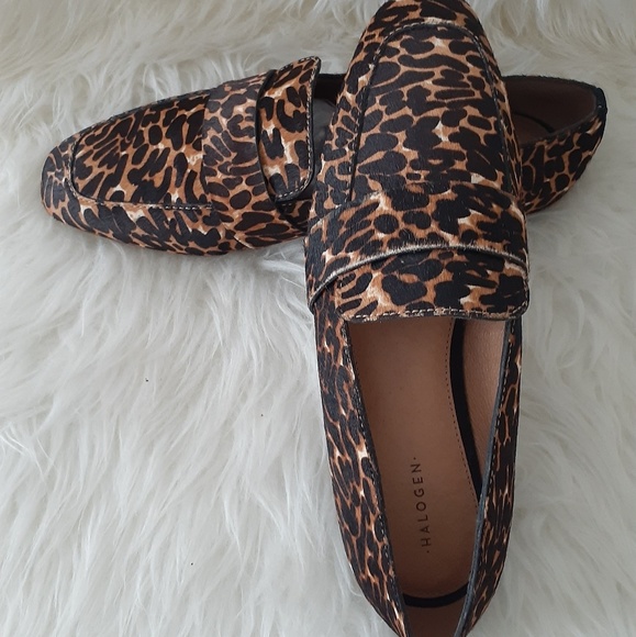 SOLD!!Halogen leopard loafer size 8M - Picture 4 of 8
